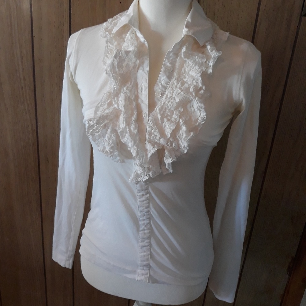 CAbi ruffle collard blouse